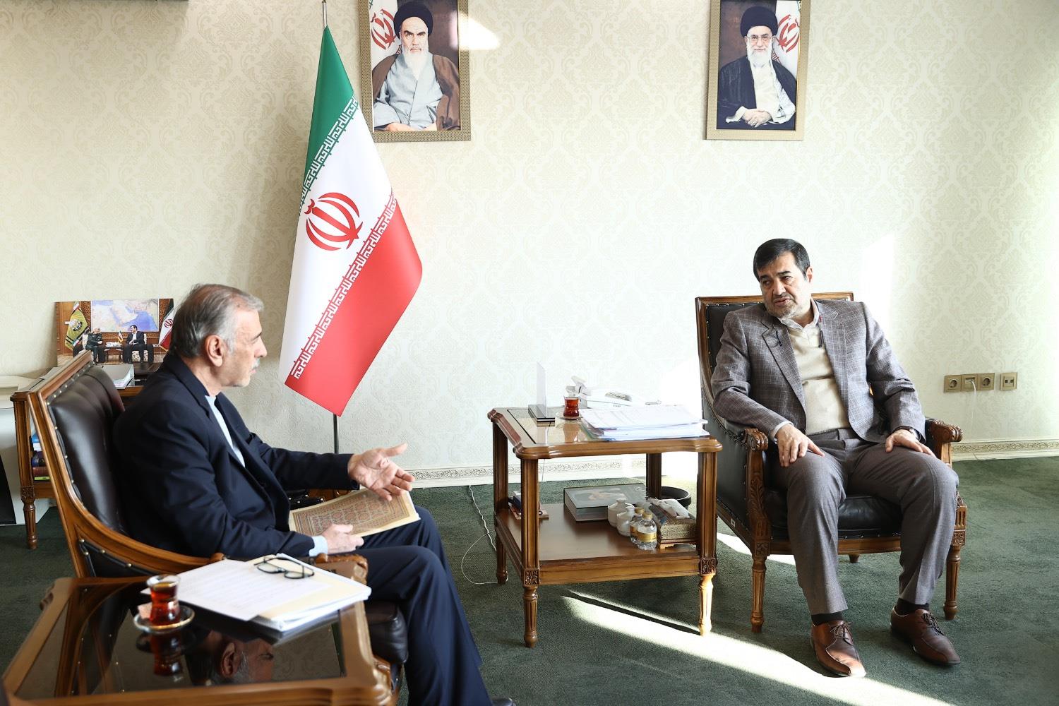 دیدار با وزیر