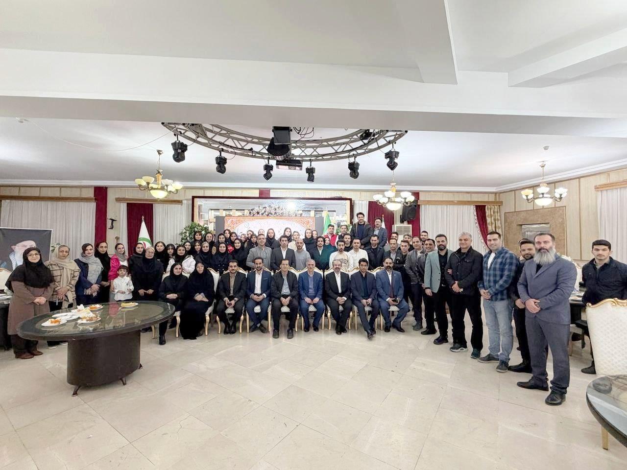 آیین تجلیل از قهرمانان فدراسیون آمادگی جسمانی و تندرستی برگزار شد/ پای...