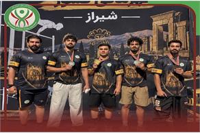 درخشش تیم کلیستنیکس کرمانشاه در مسابقات قهرمانی کشور