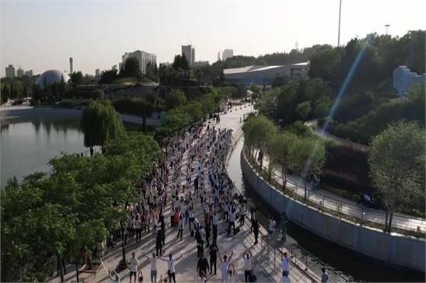 برگزاری همایش بزرگ ۱۲۰۰ نفره خانوادگی پیلاتس از سوی فدراسیون آمادگی جسمانی و تندرستی
