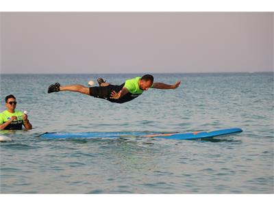 برگزاری اولین دوره مسابقات ستارگان پدل‌برد پیلاتس در خلیج نیلگون همیشه فارس (جزیره کیش) 17