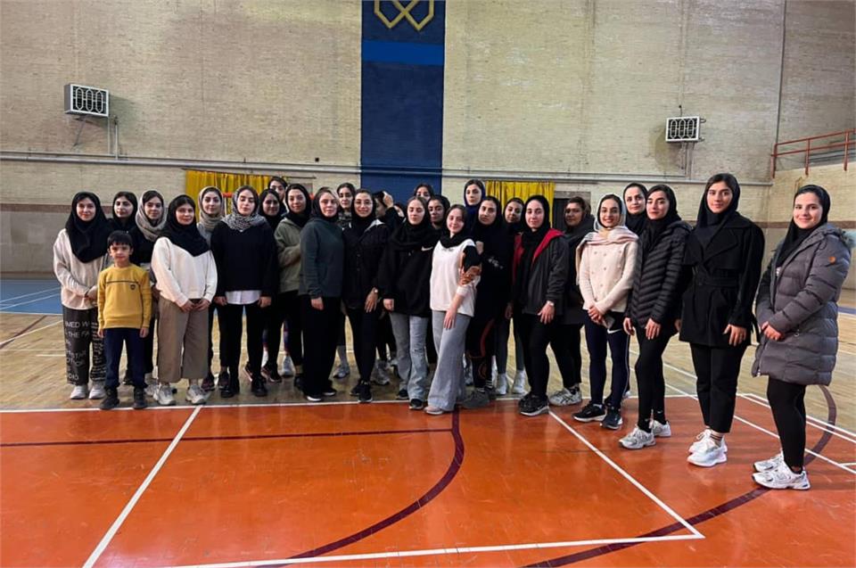 مدرسی سرکار خانم دکتر سپیده جلالی از استان آذربایجان غربی در مربیگری درجه ۳ ایروبیک