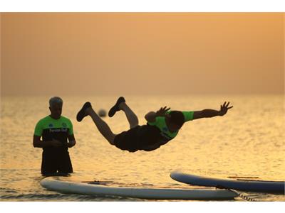برگزاری اولین دوره مسابقات ستارگان پدل‌برد پیلاتس در خلیج نیلگون همیشه فارس (جزیره کیش) 31