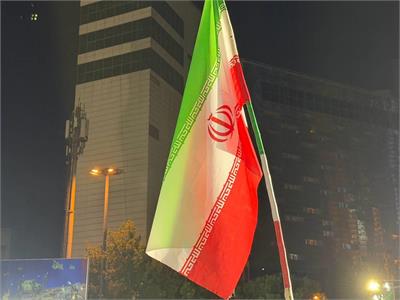 گزارش تصویری فعالیت و خدمت‌رسانی موکب فدراسیون آمادگی جسمانی و تندرستی همراه با پرچم‌گردانی برای ایران عزیز