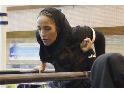 گزارش تصویری فینال مسابقات کشوری کلیستنیکس  و ورزش های خیابانی «نبرد قهرمانان» در بخش زنان 5