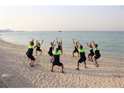 برگزاری اولین دوره مسابقات ستارگان پدل‌برد پیلاتس در خلیج نیلگون همیشه فارس (جزیره کیش) 21