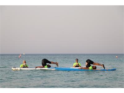 برگزاری اولین دوره مسابقات ستارگان پدل‌برد پیلاتس در خلیج نیلگون همیشه فارس (جزیره کیش) 19