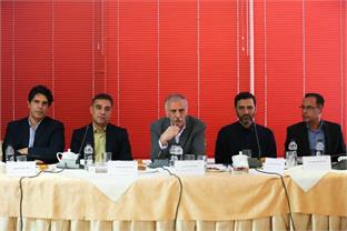 مجمع عمومی سالانه هیات آمادگی جسمانی و تندرستی استان اصفهان برگزار شد/ گواری: رشد ۱۸ درصدی ورزشکاران سازمان یافته استان