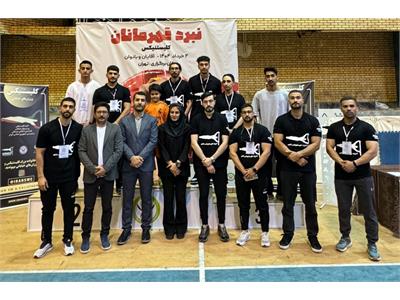 زارش تصویری فینال مسابقات کشوری کلیستنیکس  و ورزش های خیابانی «نبرد قهرمانان» در بخش آقایان 1