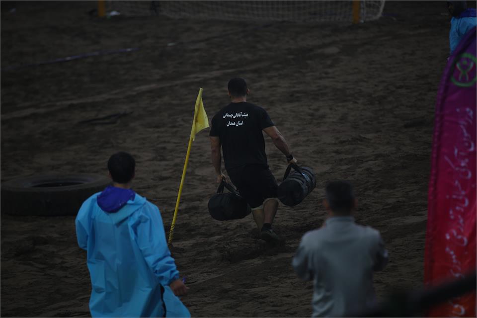 نخستین دوره مسابقات کشوری ساحلی آمادگی جسمانی و تندرستی در بخش مردان برگزار شد/ اعلام قهرمانان ۵ رشته ورزشی